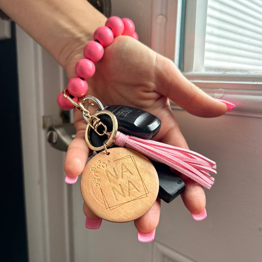 hand with keys and nana keychain